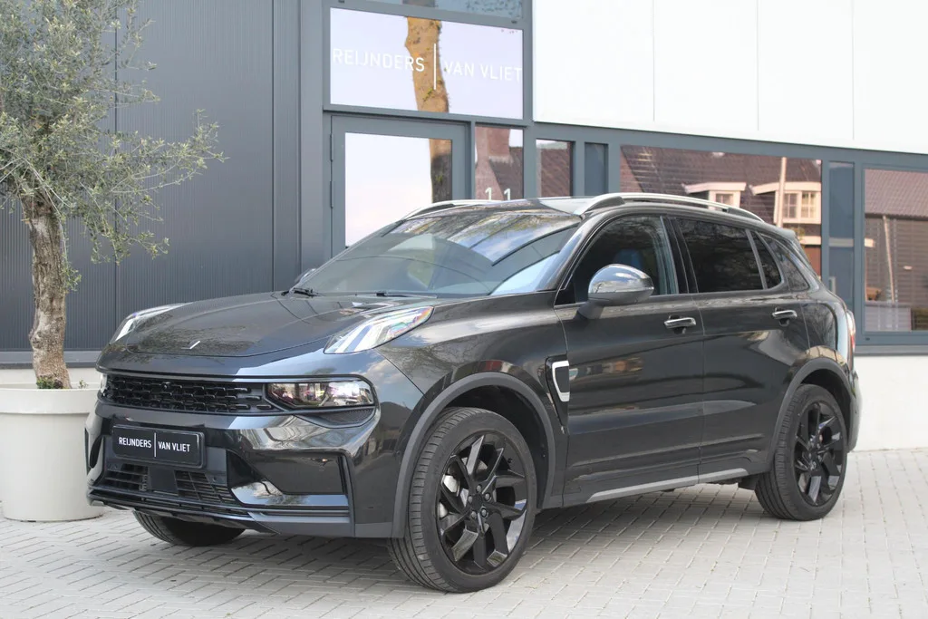 Lynk & Co 01 (2023) — foto 1