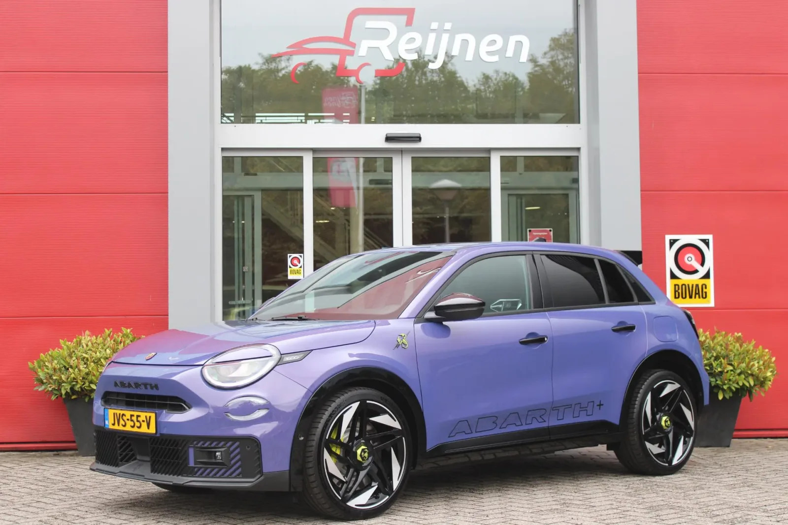 Abarth 600e (2026) — foto 1