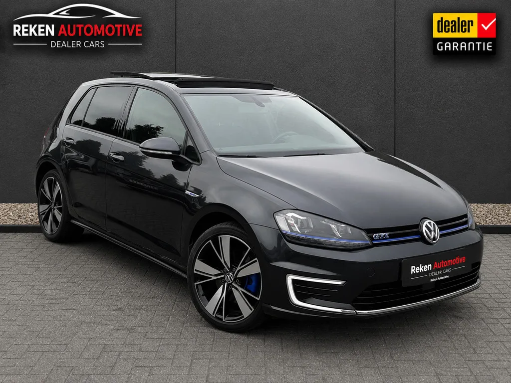 Volkswagen Golf (2015) — foto 1