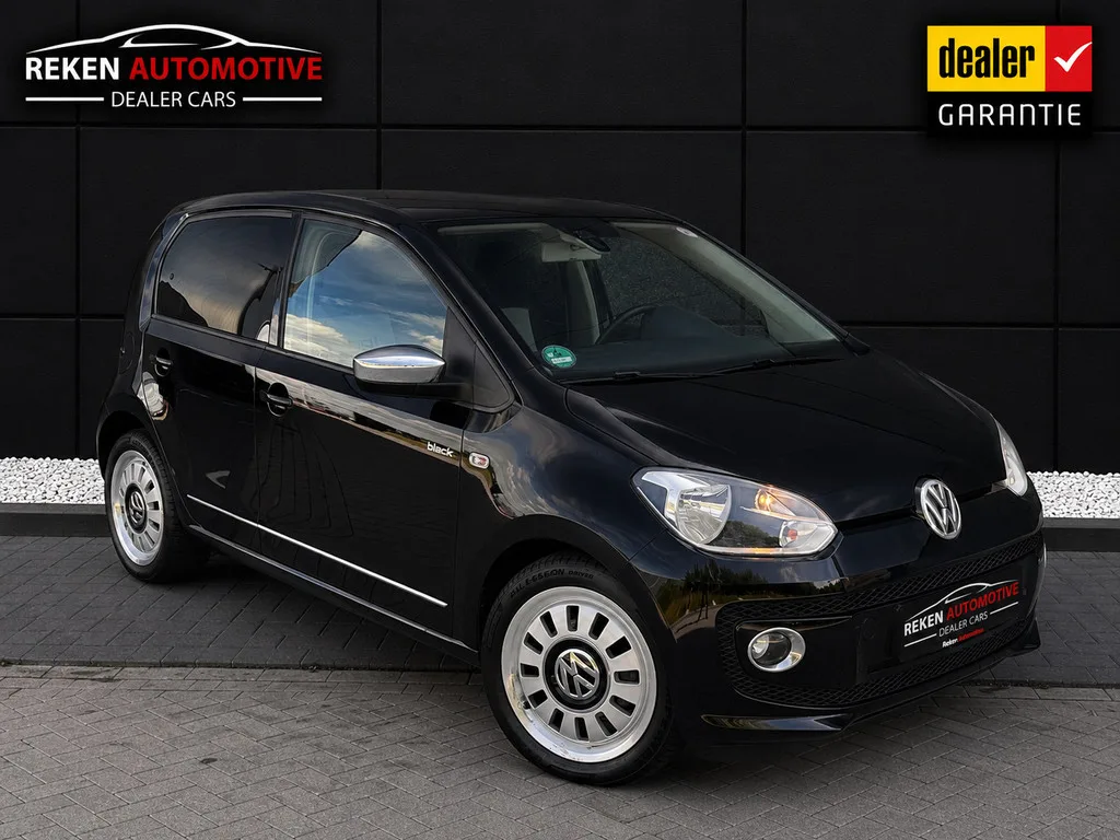 Volkswagen Up! (2013) — foto 1