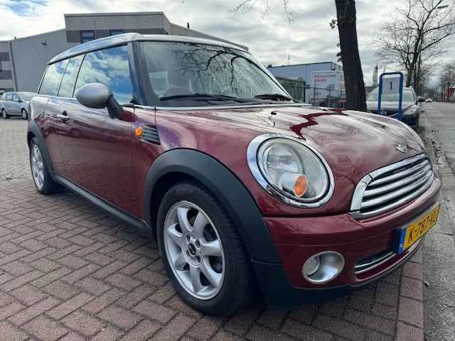 MINI Clubman (2009) — foto 1