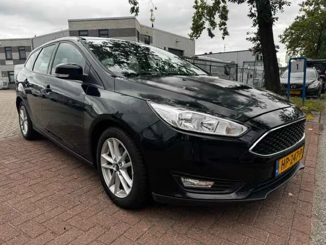 Ford Focus (2015) — foto 1