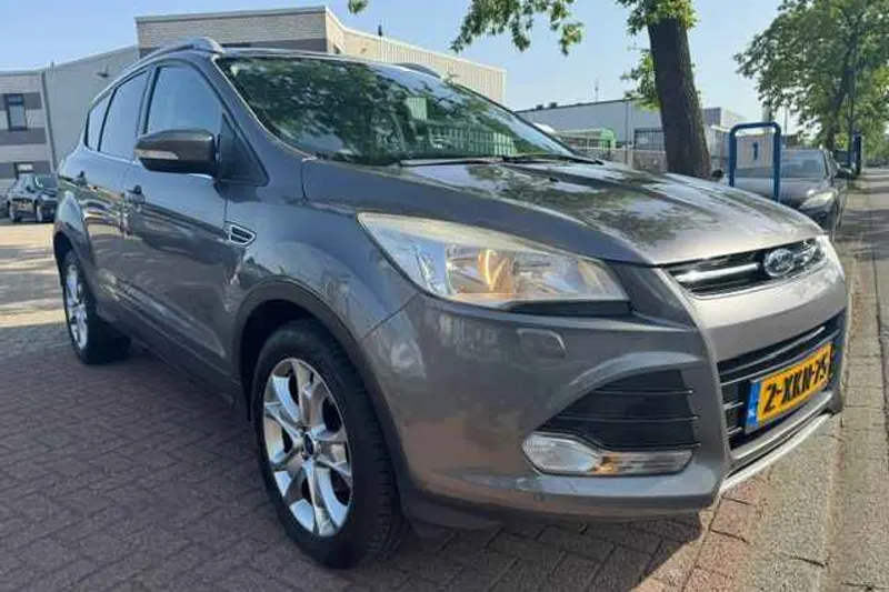 Ford Kuga (2014)