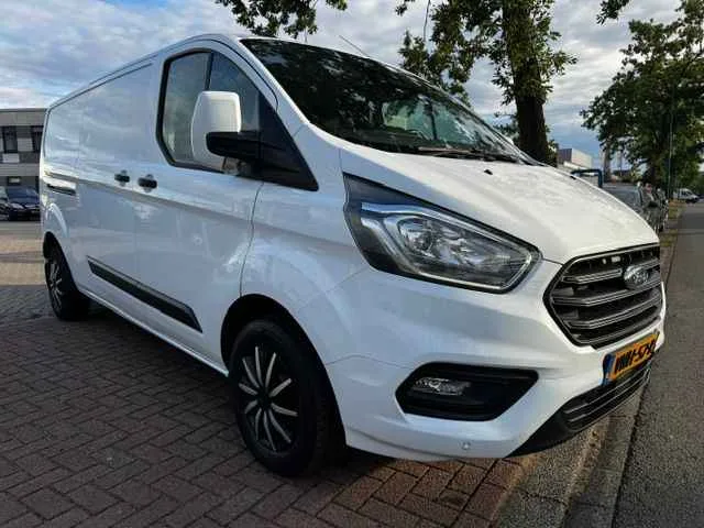 Ford Transit Custom (2021) — foto 1