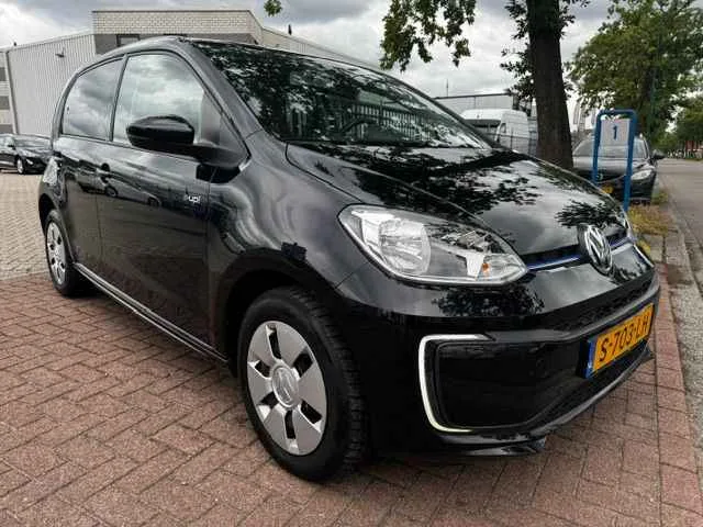 Volkswagen e-Up! (2017) — foto 1