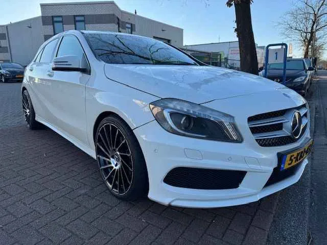 Mercedes-Benz A-Klasse (2013) — foto 1