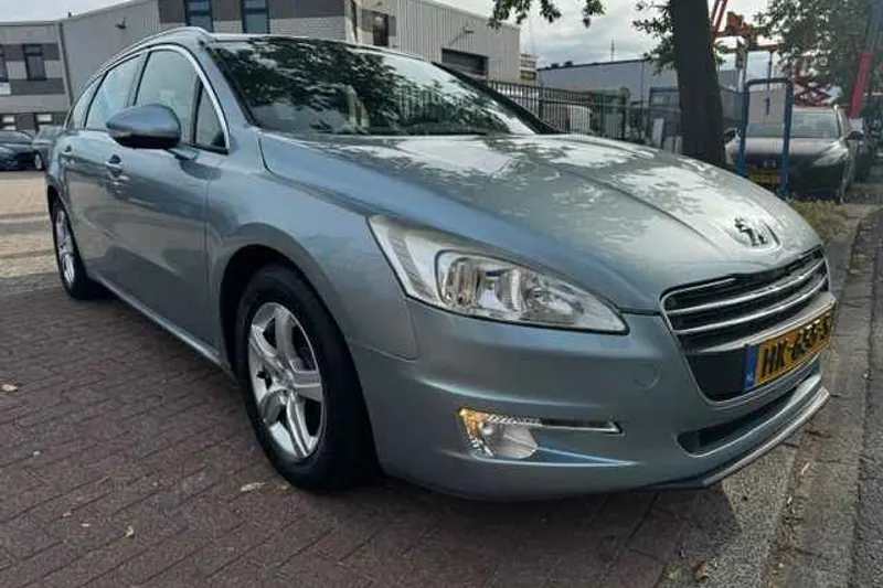 Peugeot 508 (2012)