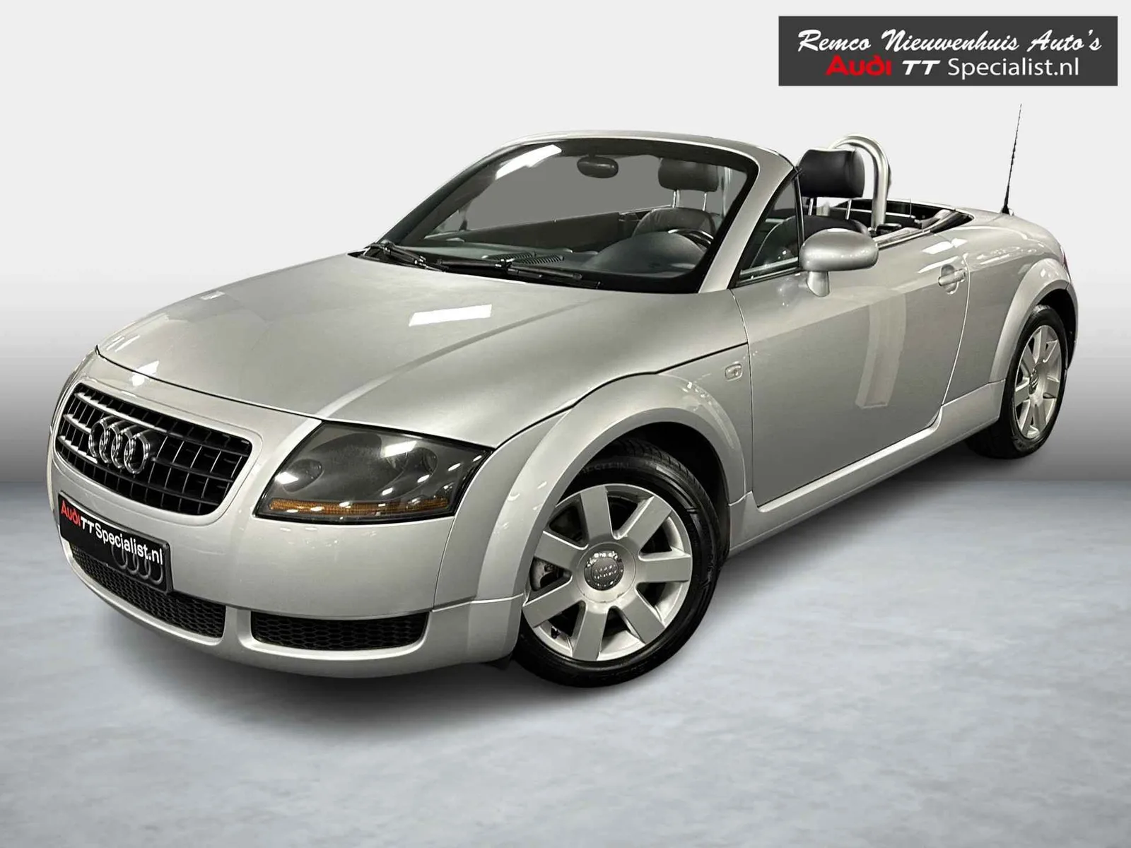 Audi TT (2004) — foto 1