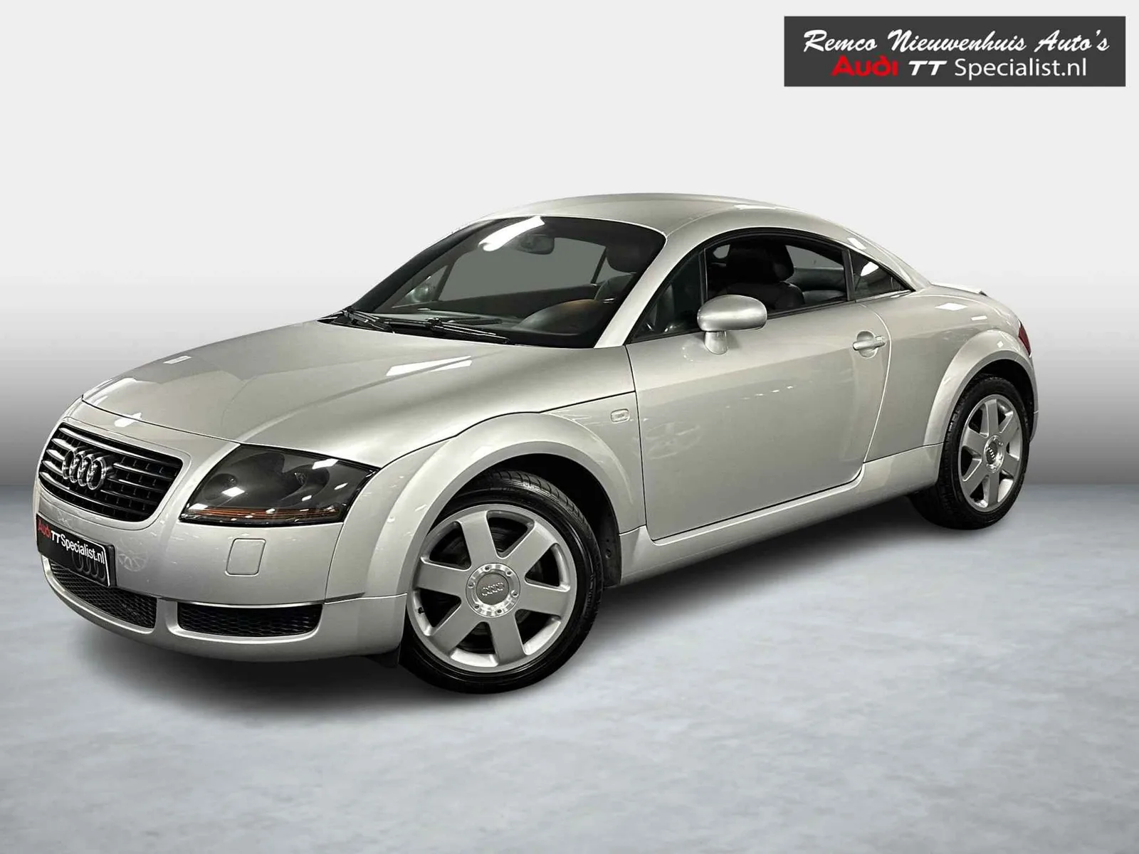Audi TT (2000) — foto 1