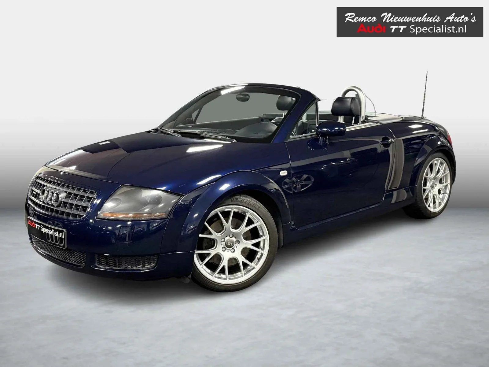 Audi TT (2004) — foto 1