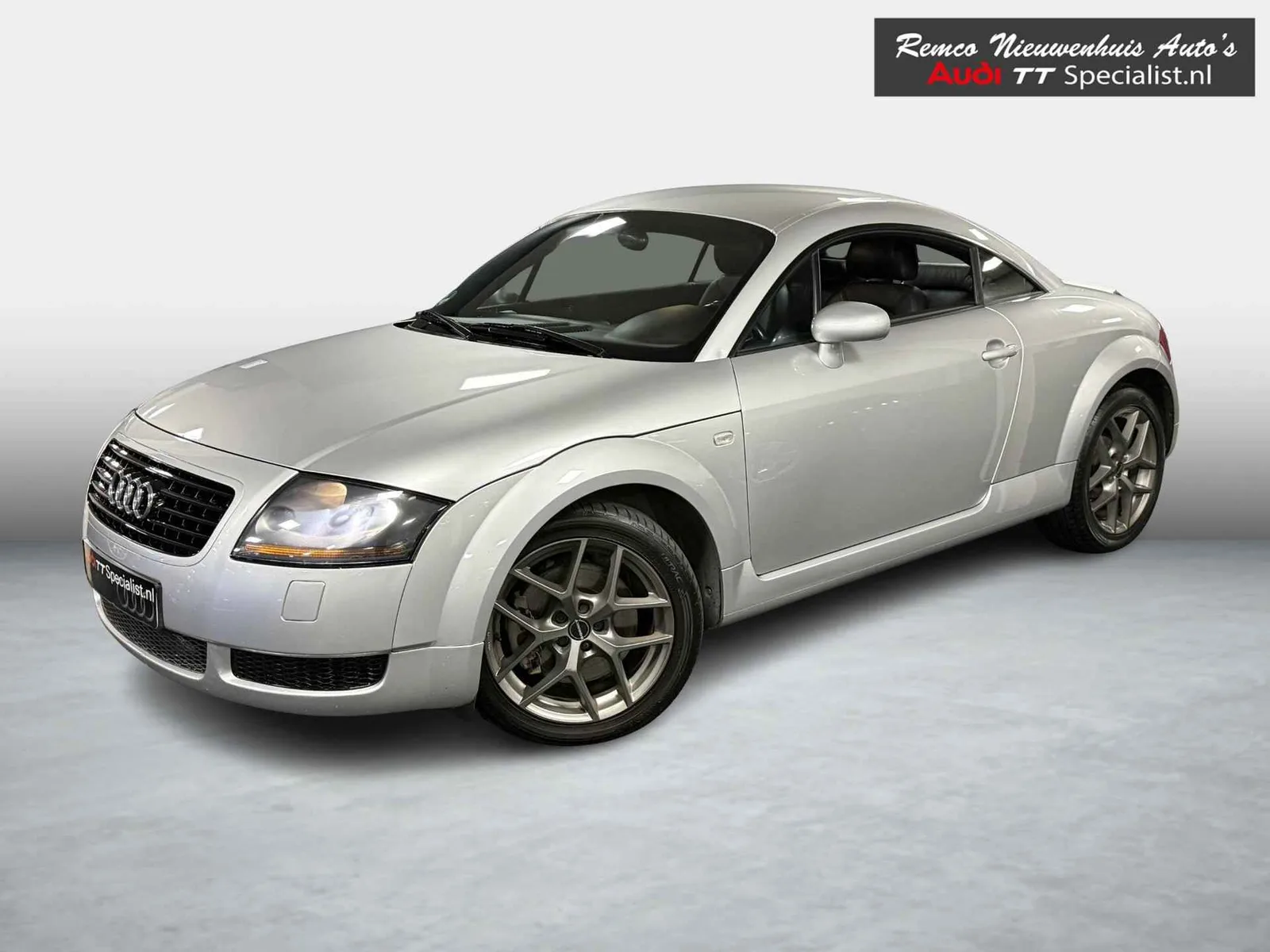 Audi TT (2001) — foto 1