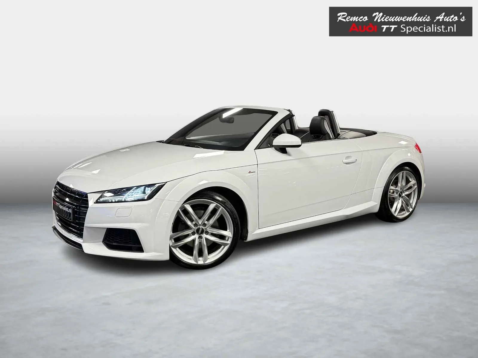 Audi TT (2015) — foto 1