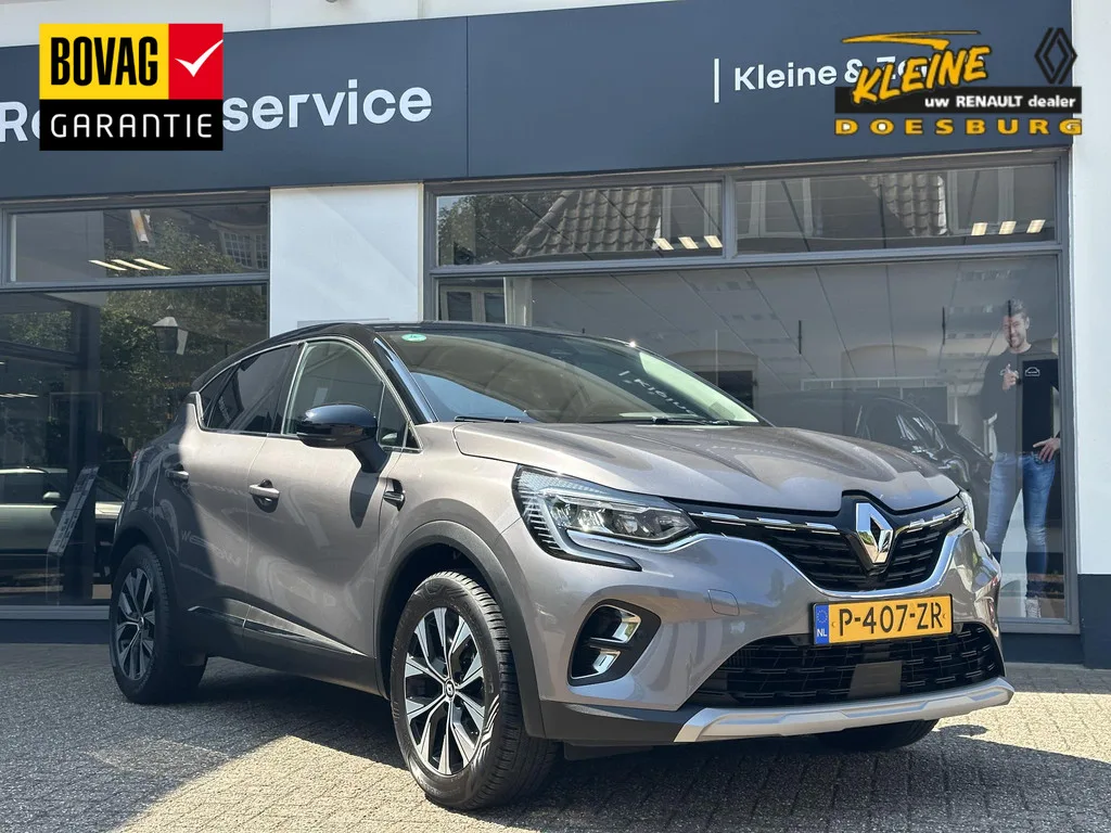 Renault Captur (2022) — foto 1