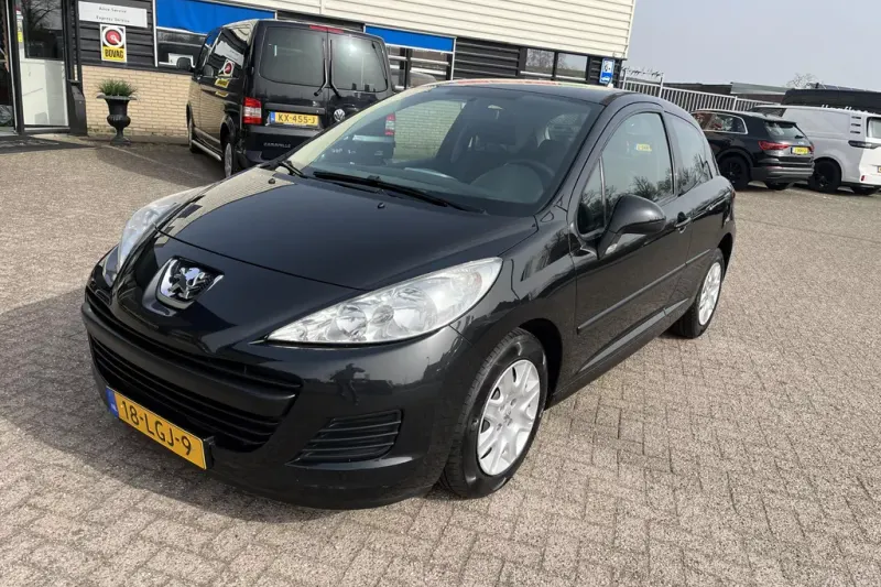 Peugeot 207 (2010)