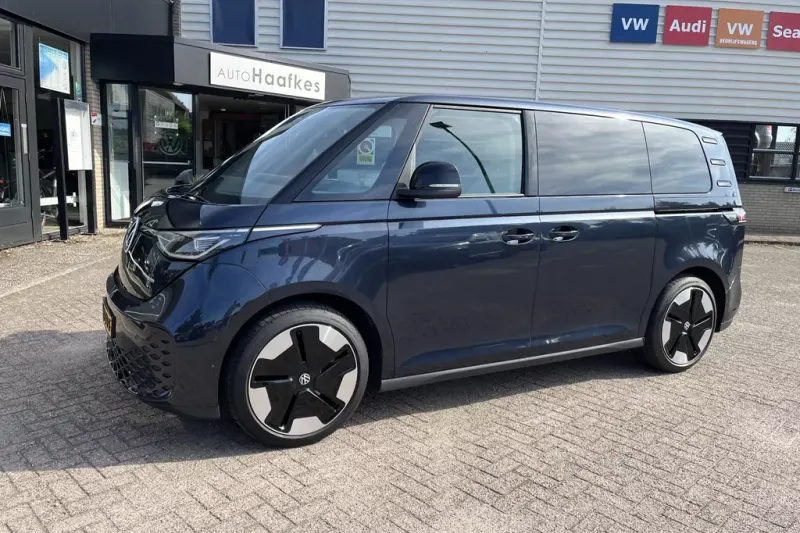 Volkswagen ID. Buzz (2023)