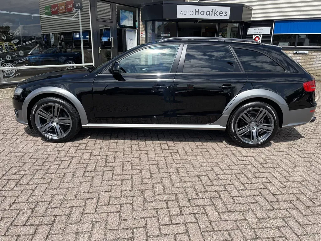 Audi A4 Allroad (2010) — foto 1