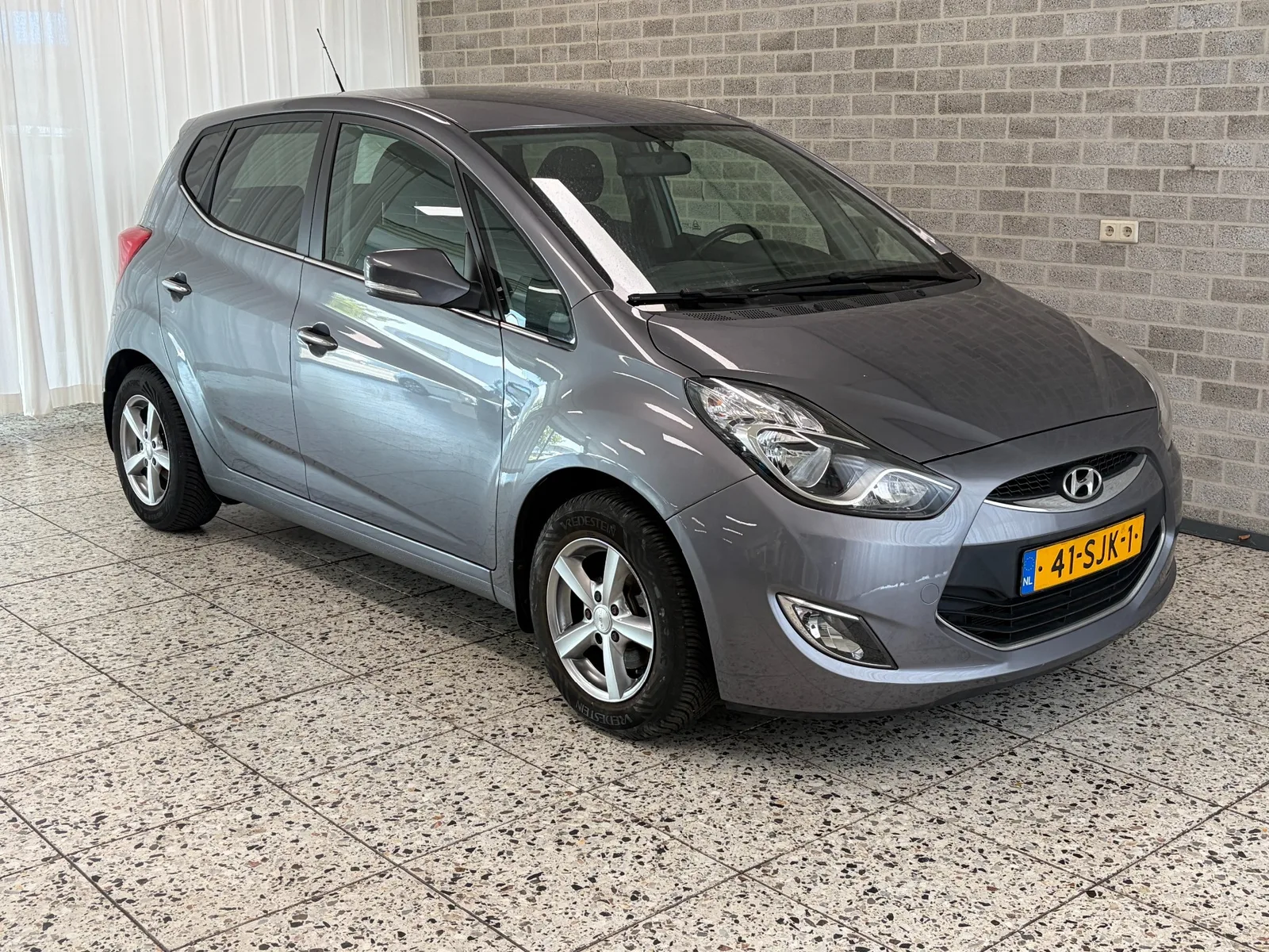 Hyundai ix20 (2011) — foto 1