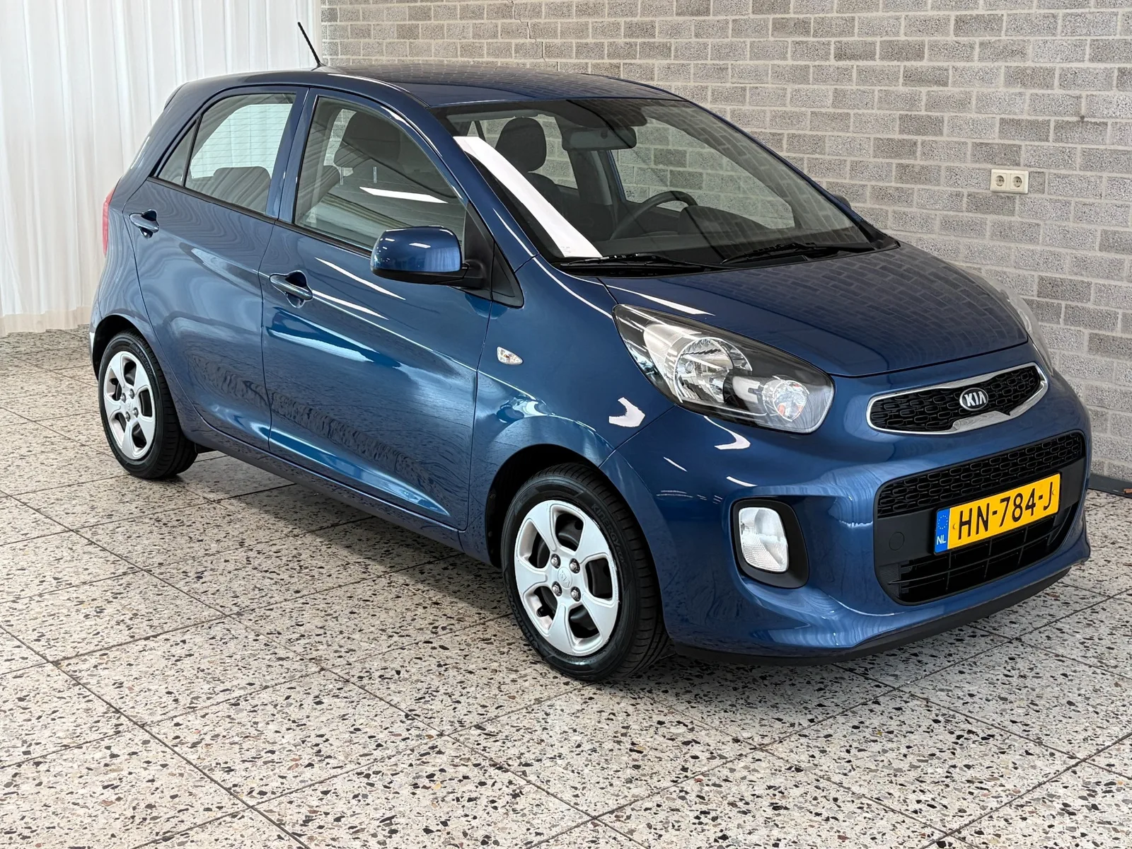 Kia Picanto (2016) — foto 1
