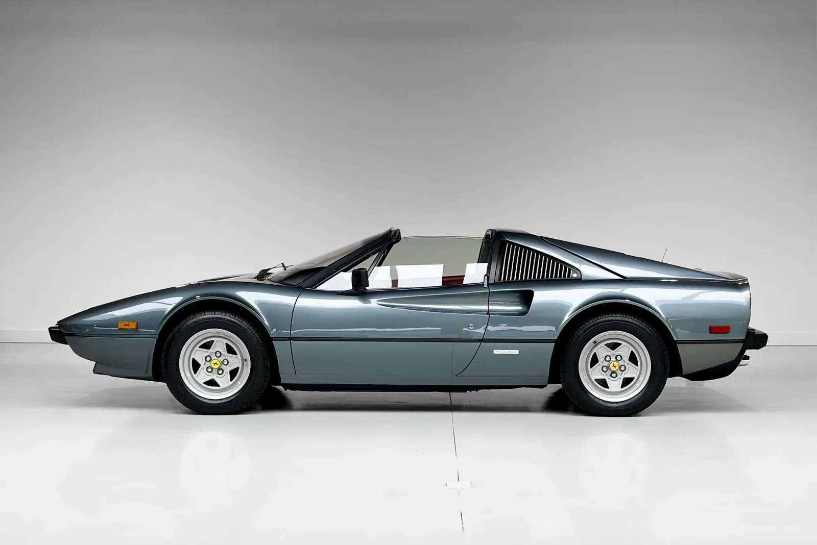 Ferrari 308 (1982) — foto 1