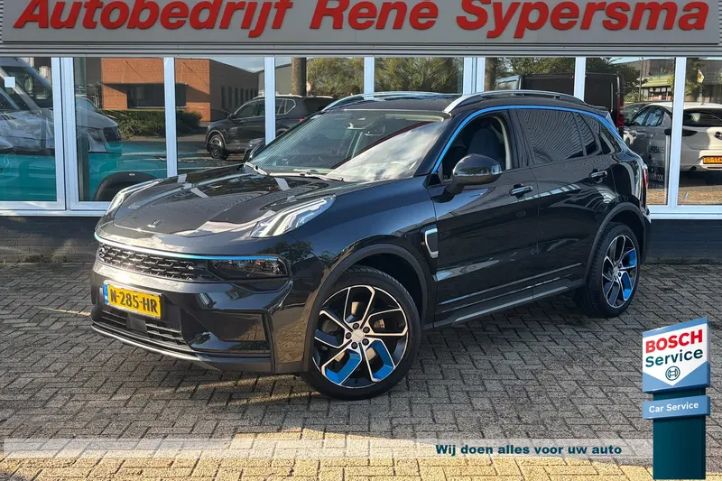 Lynk & Co 01 (2021)