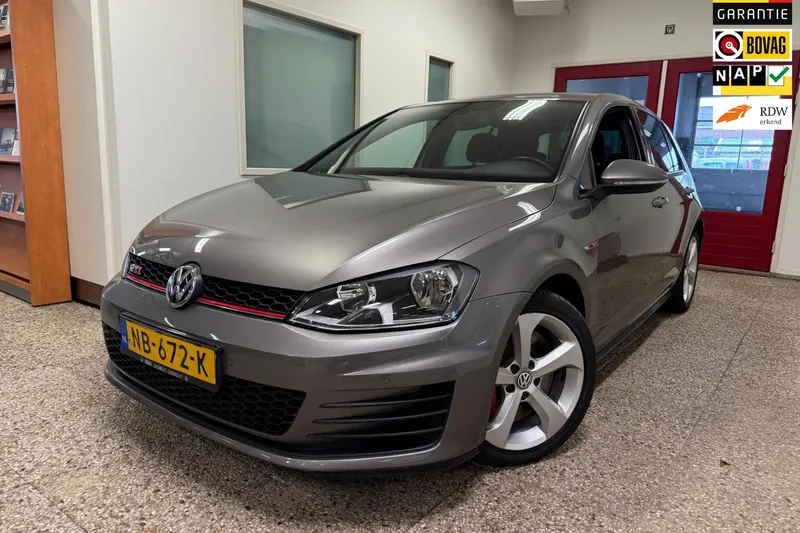 Volkswagen Golf (2017)