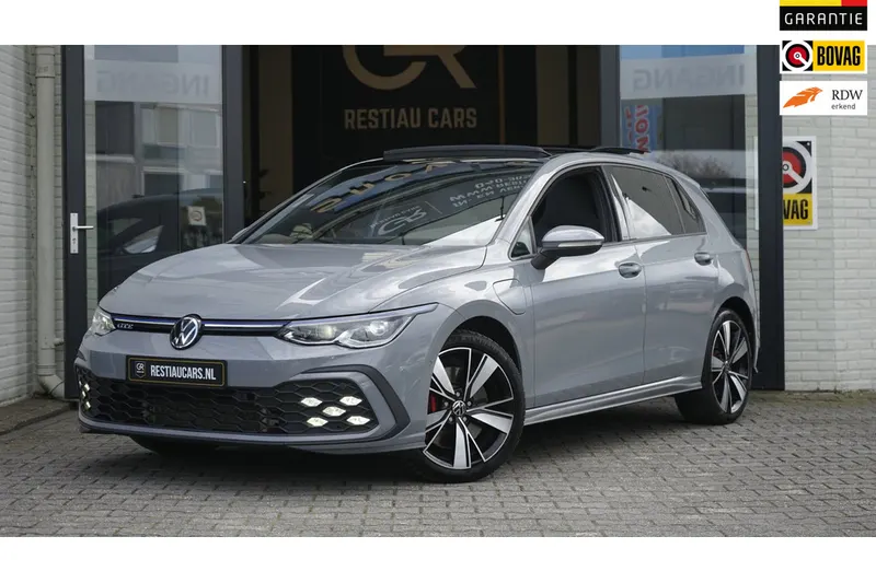 Volkswagen Golf (2021)