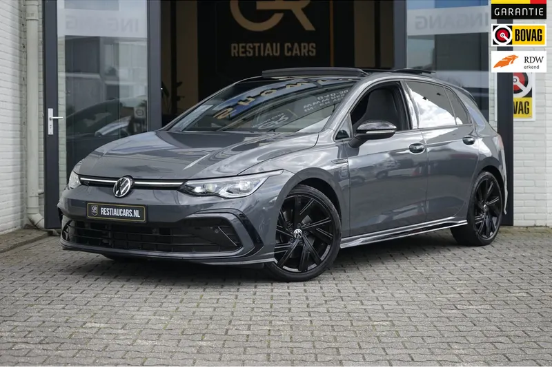 Volkswagen Golf (2022)