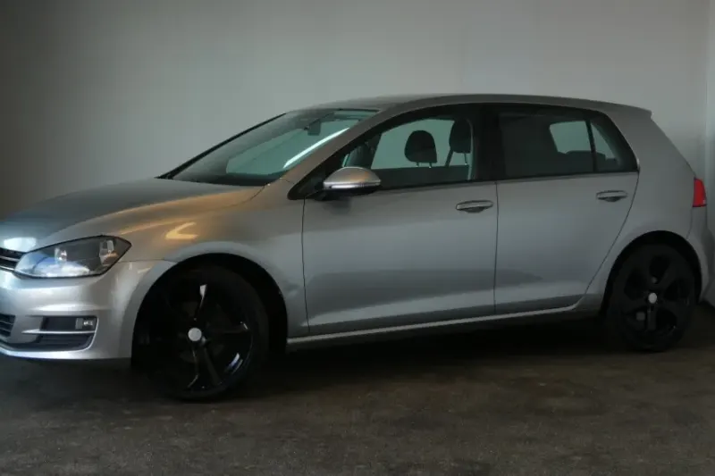 Volkswagen Golf (2014)