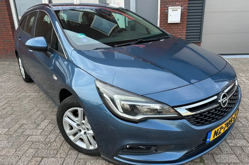 Opel Astra Sports Tourer (2017)