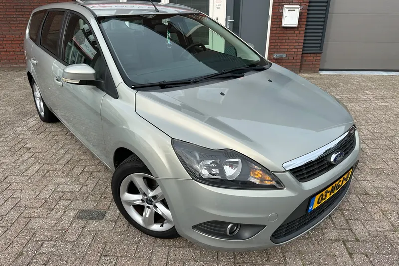 Ford Focus (2010)