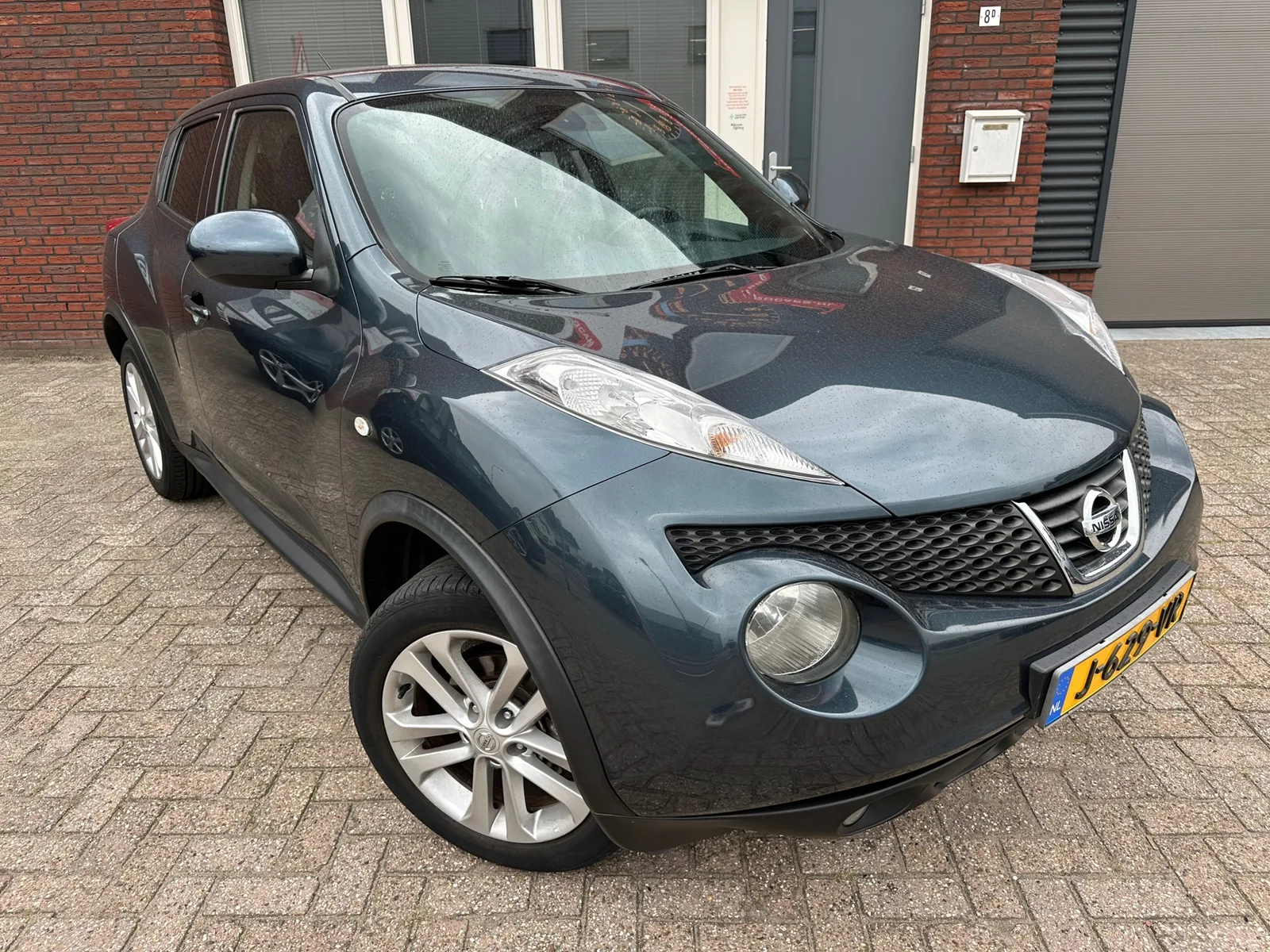 Nissan Juke (2011) — foto 1