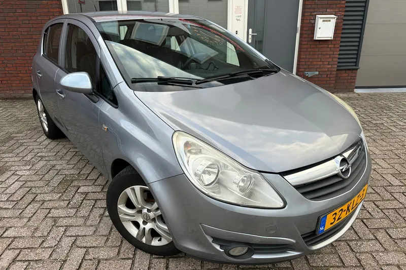 Opel Corsa (2010)