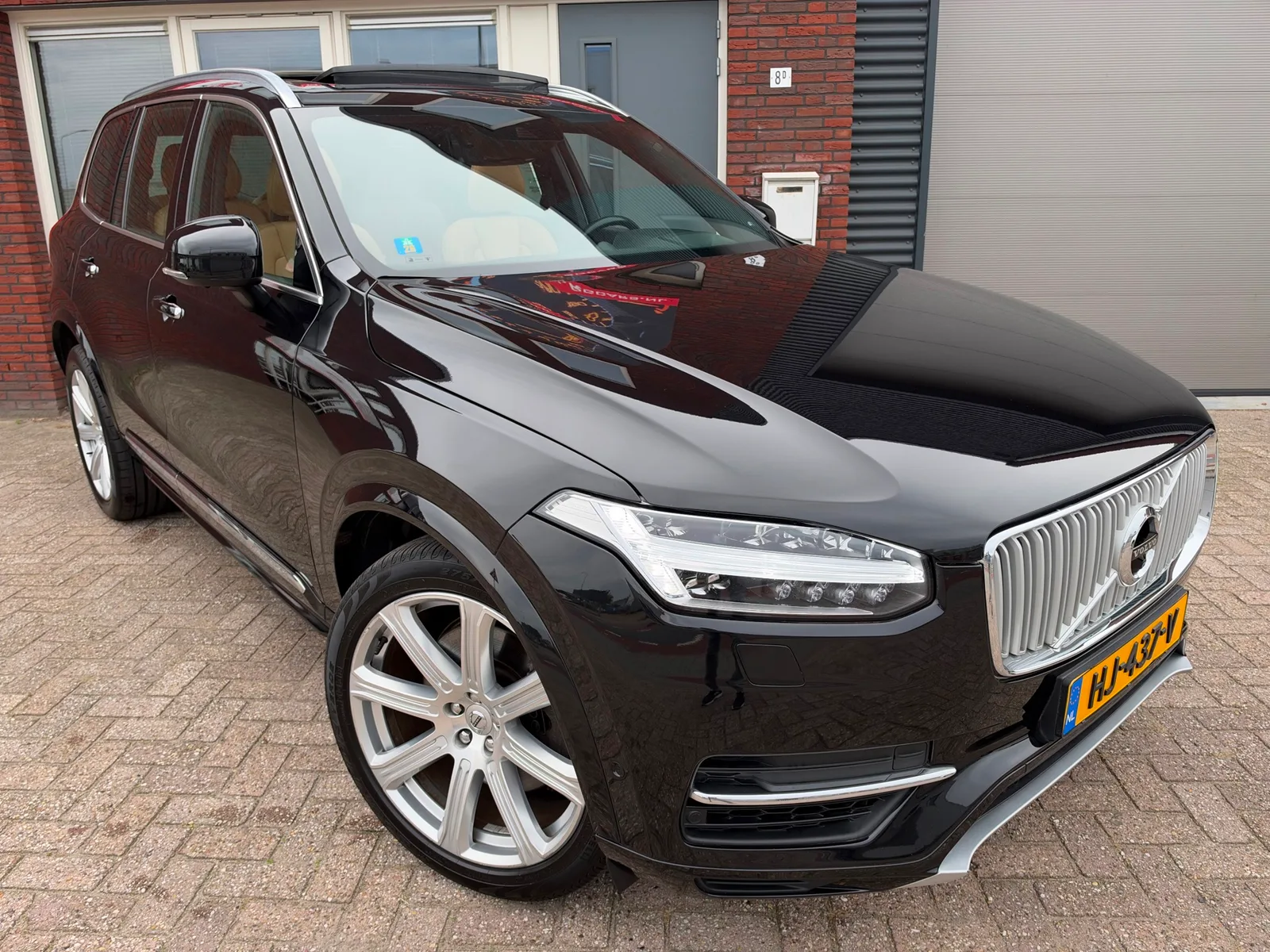 Volvo XC90 (2015) — foto 1