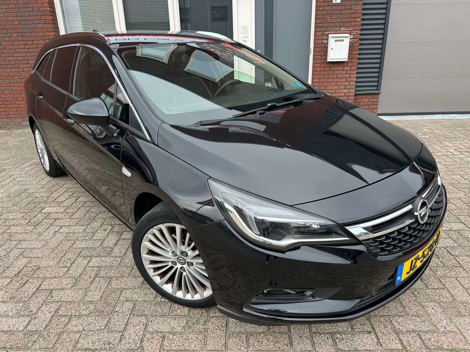 Opel Astra (2016) — foto 1