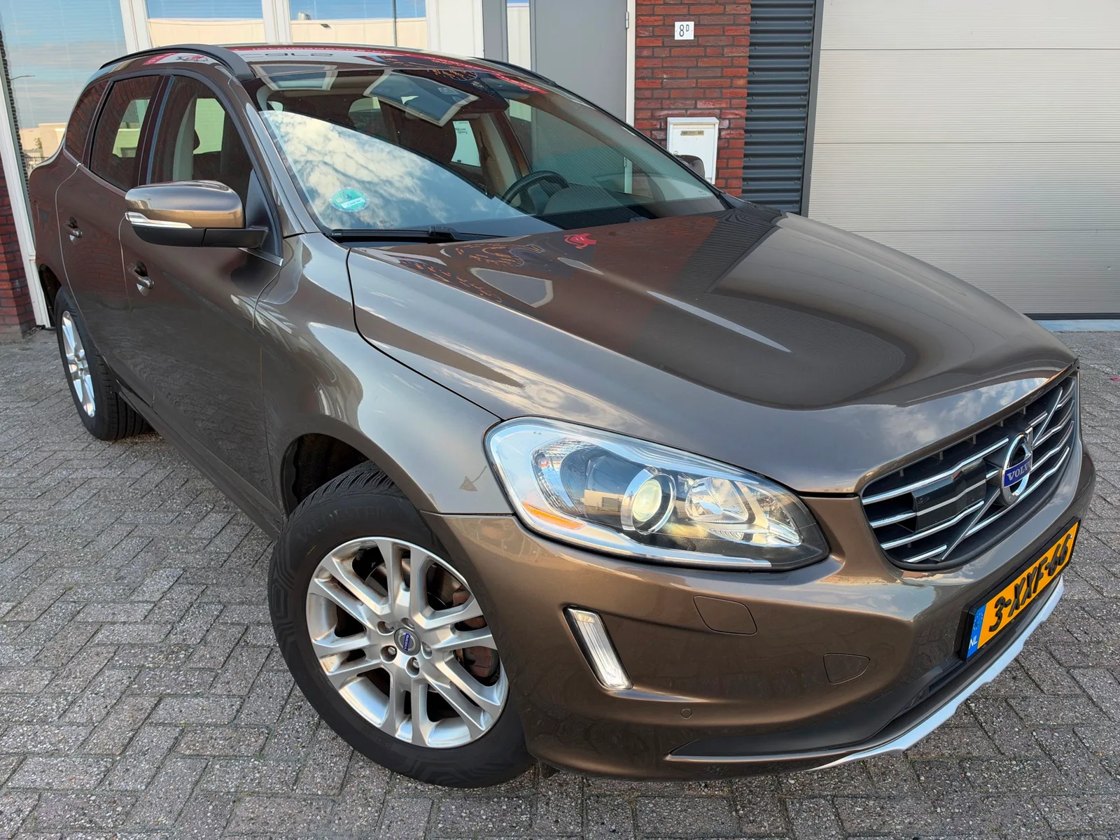 Volvo XC60 (2014) — foto 1