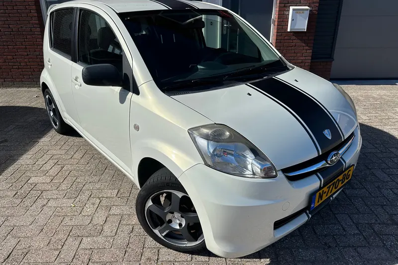 Subaru Justy (2010)