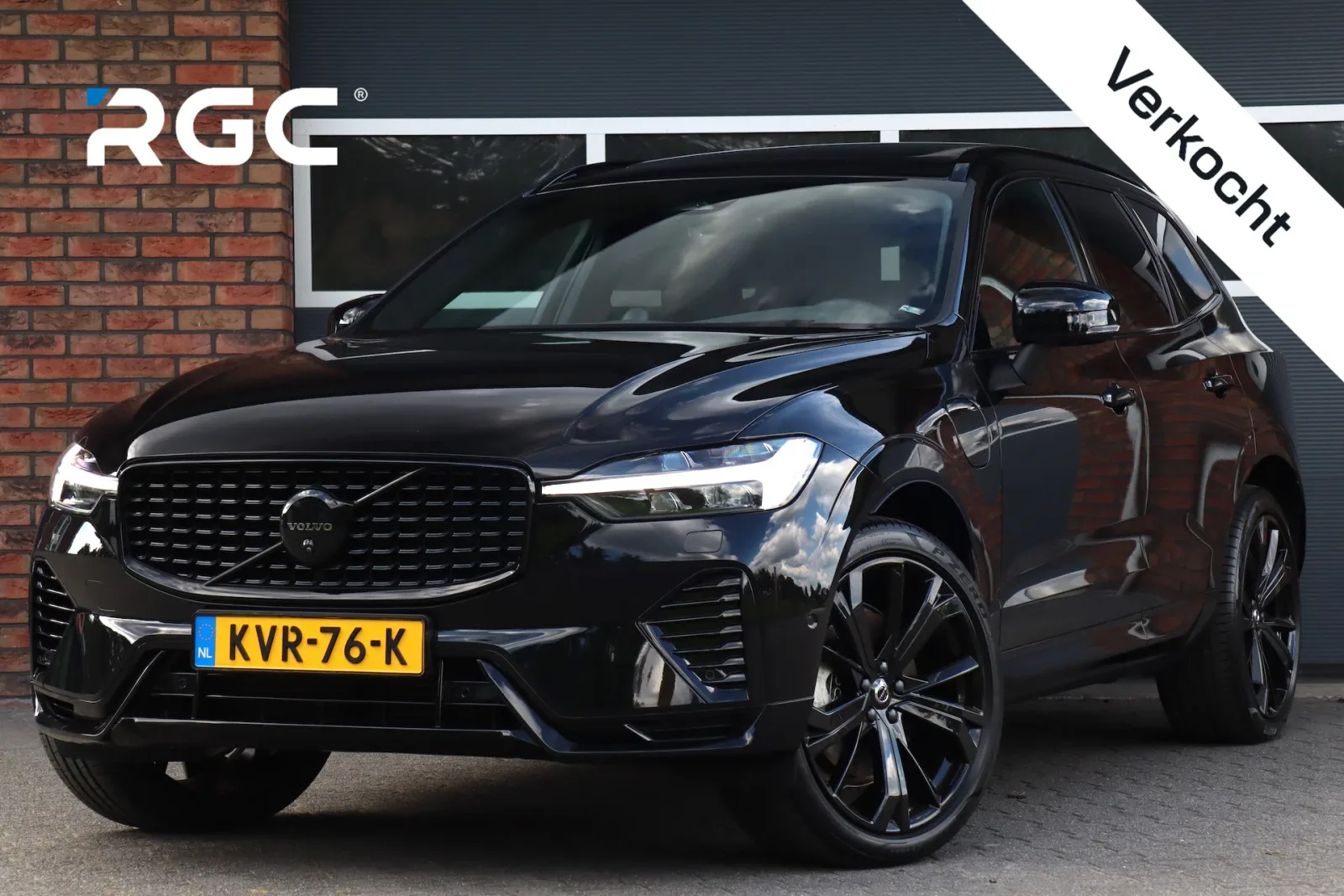 Volvo XC60 (2024) — foto 1