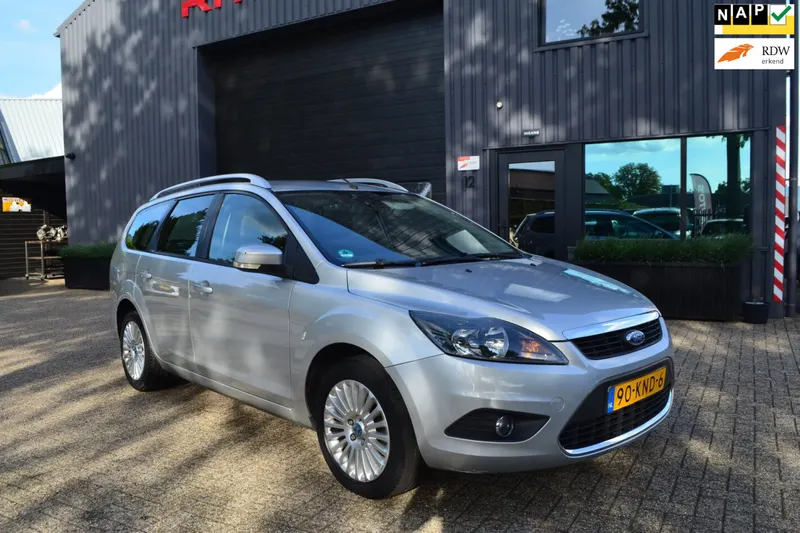 Ford Focus (2010)