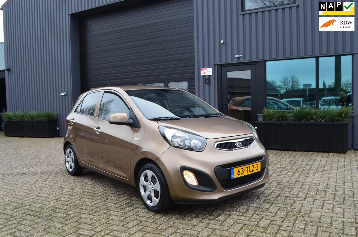 Kia Picanto (2012) — foto 1