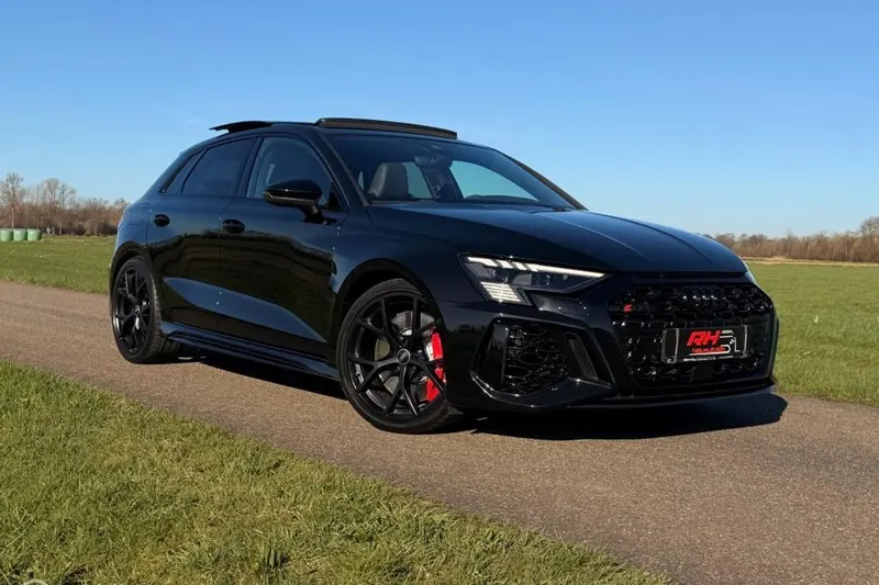Audi RS 3 (2022)