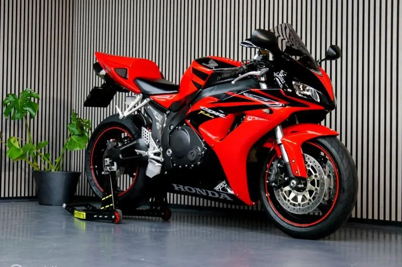 Honda CBR Fireblade (2007)