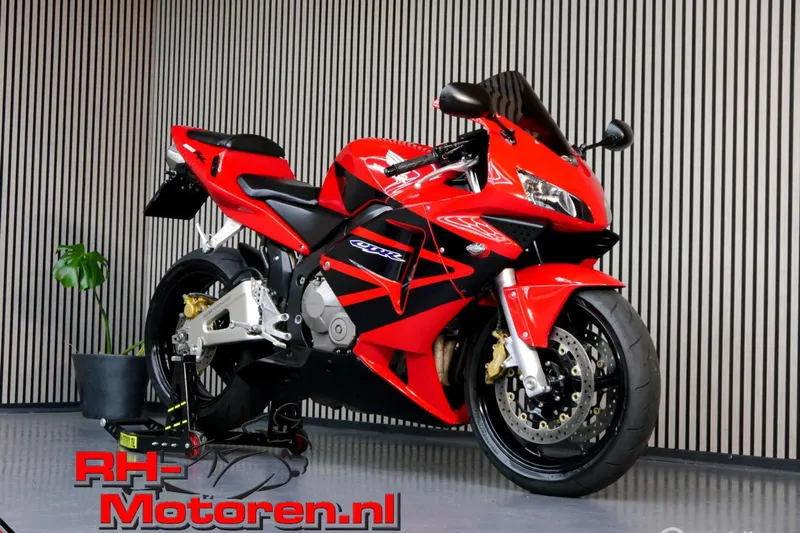 Honda CBR600RR (2003)