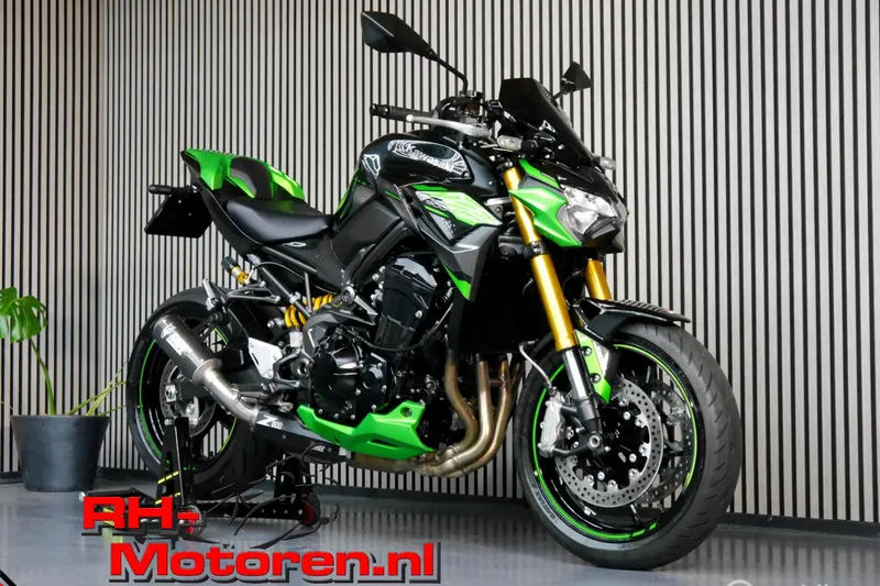 Kawasaki Z 900 se (2023)