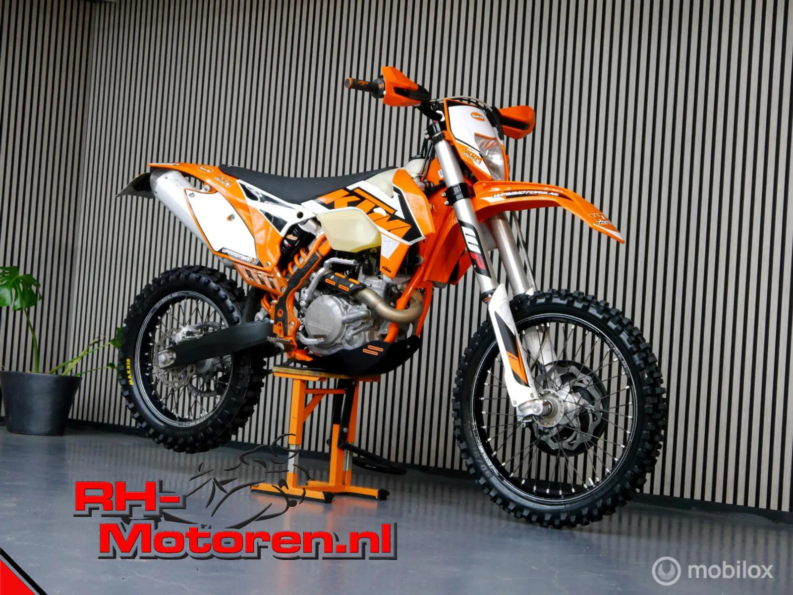 KTM 250 EXC Enduro (2016) — foto 1