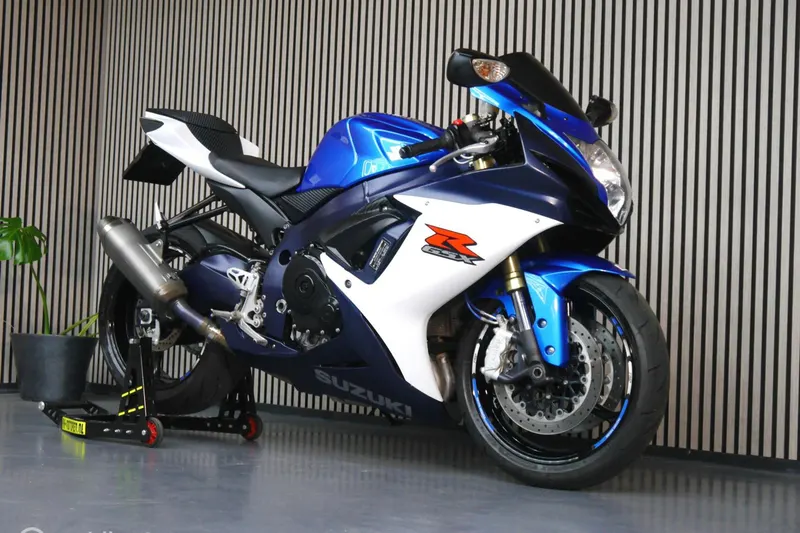 Suzuki GSX-R750 (2014)