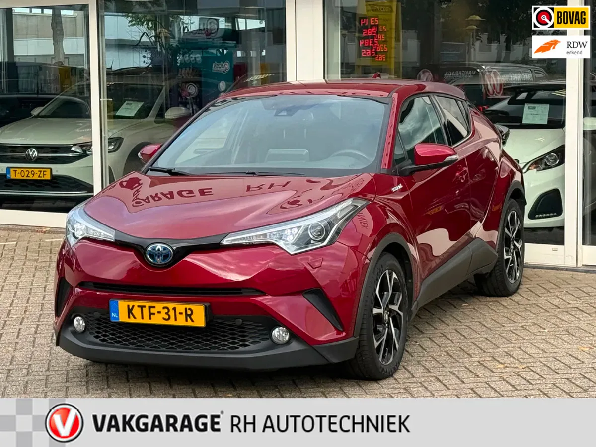 Toyota C-HR (2019) — foto 1