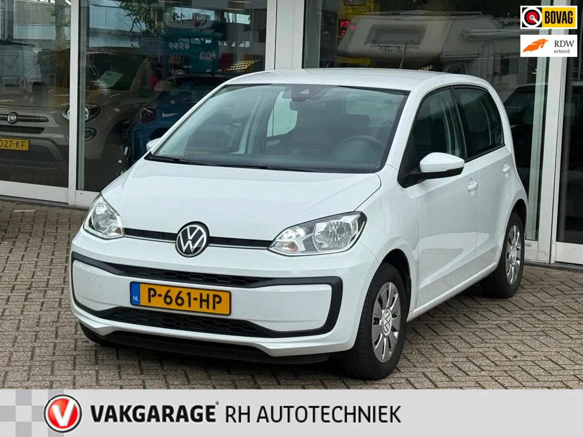 Volkswagen Up! (2022) — foto 1