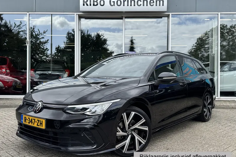 Volkswagen Golf (2022)