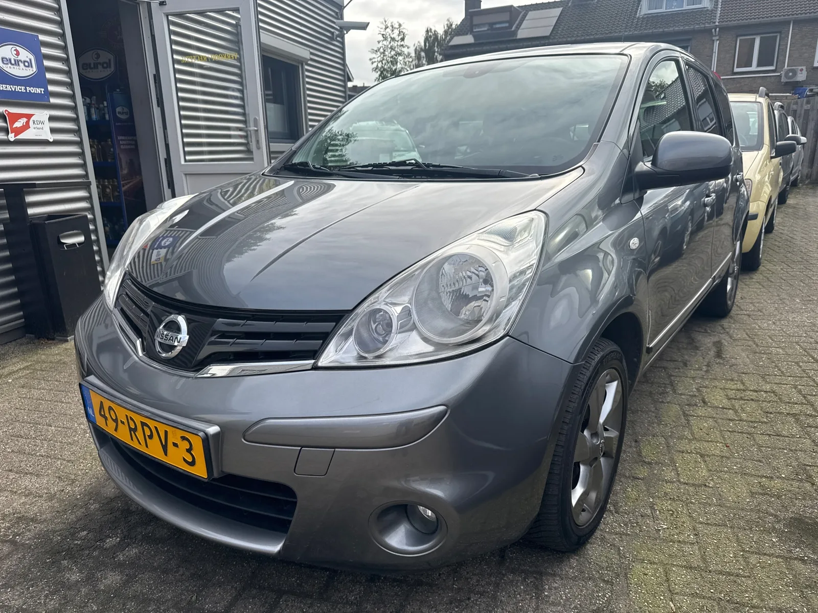 Nissan Note (2011) — foto 1