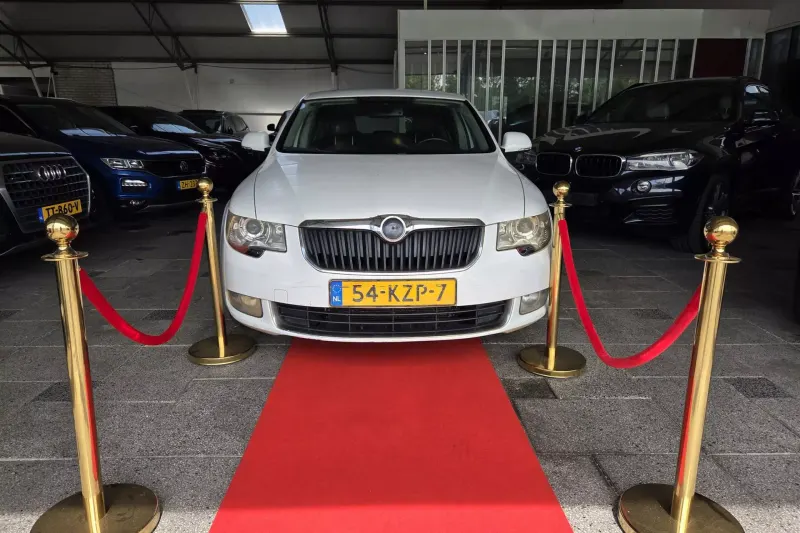 Škoda Superb (2010)